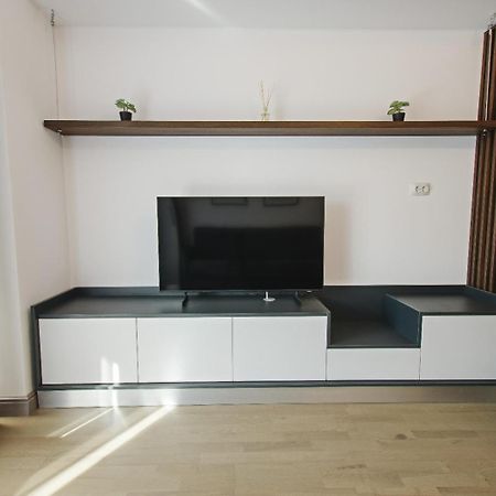 Himson-Brown Apartment 雅西 外观 照片