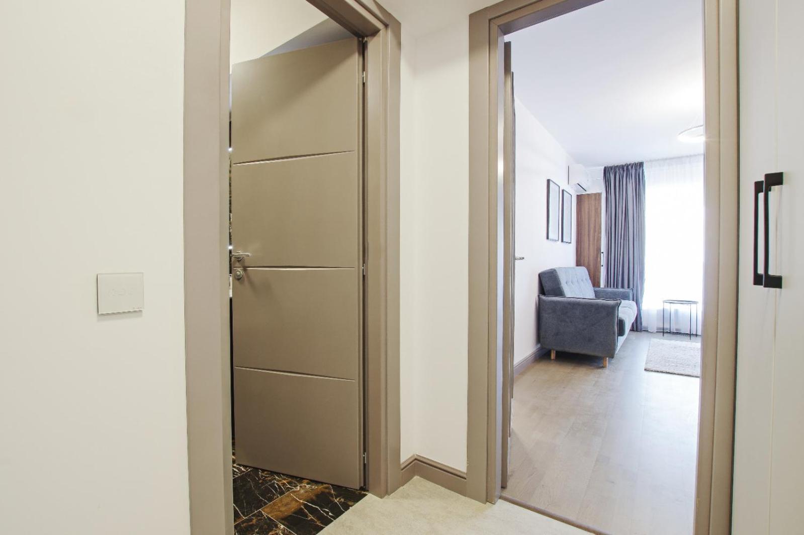 Himson-Brown Apartment 雅西 外观 照片